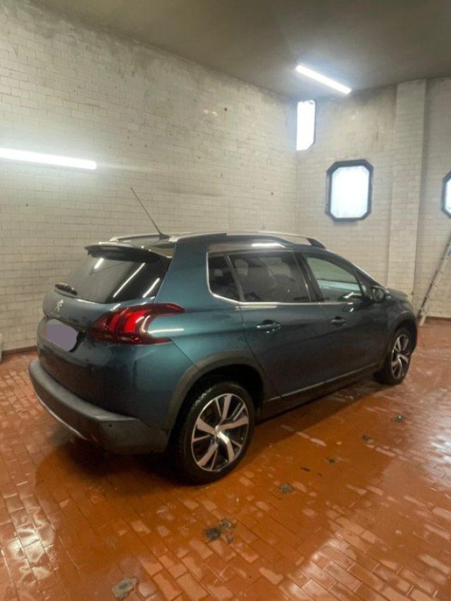 PEUGEOT 2008 1° serie PureTech 82 S&S Allure