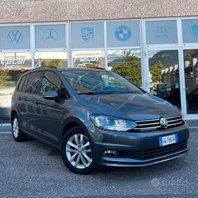 Volkswagen Touran 2.0 TDI 150 CV SCR DSG Business