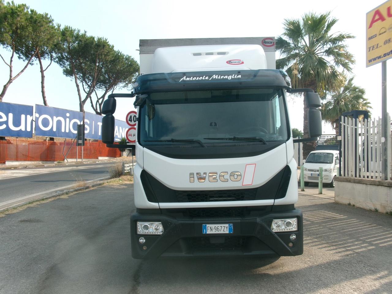 Iveco Daily NEW EUROCARGO 140-25 EURO 6 CENTINA ALZA/ABBASSA 8.50 M +PEDANA CARIC RETR 20Q