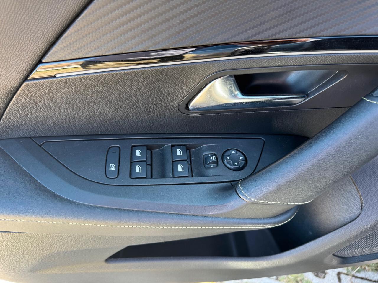 Peugeot 2008 1.5 BlueHDi 110cv S&S GT