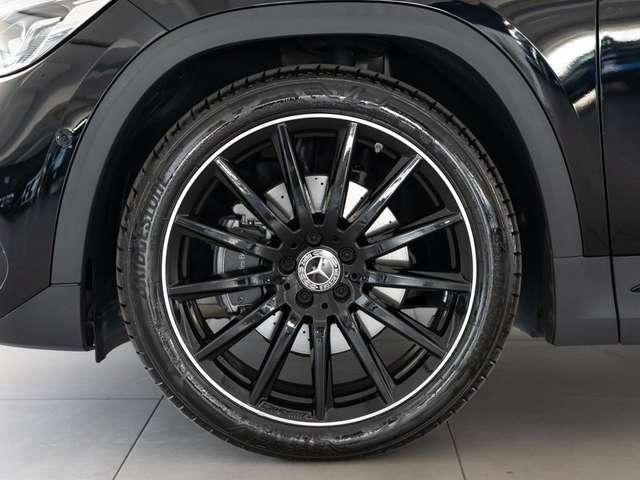 Mercedes-Benz GLA 200 GLA Premium auto