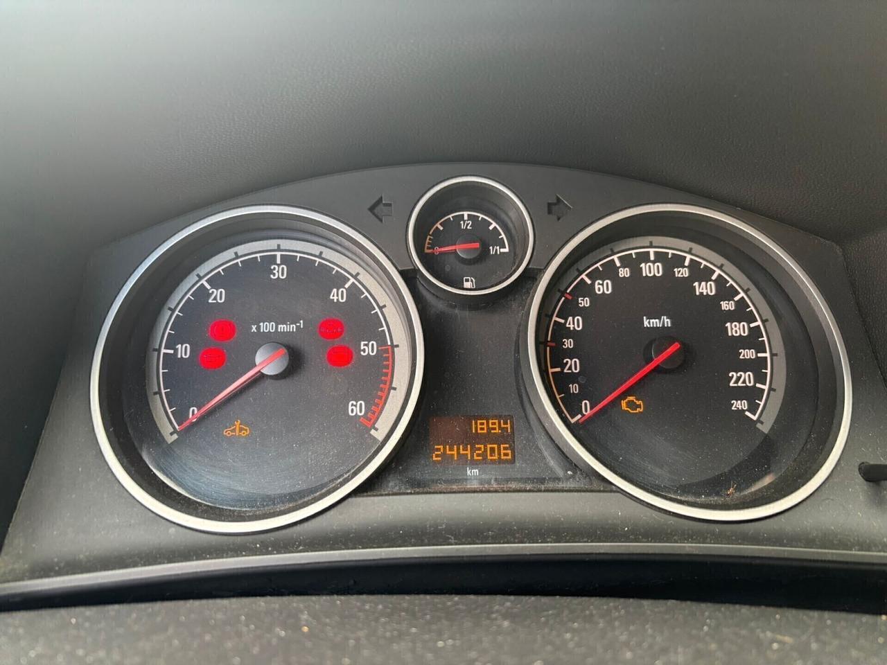 Opel Astra GTC 1.7 CDTI 125CV 3 porte Enjoy