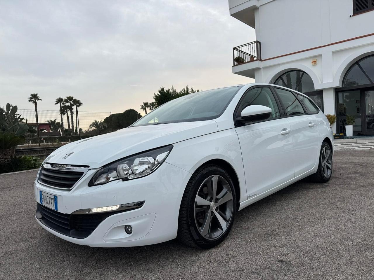 Peugeot 308 1.6HDI 120CV