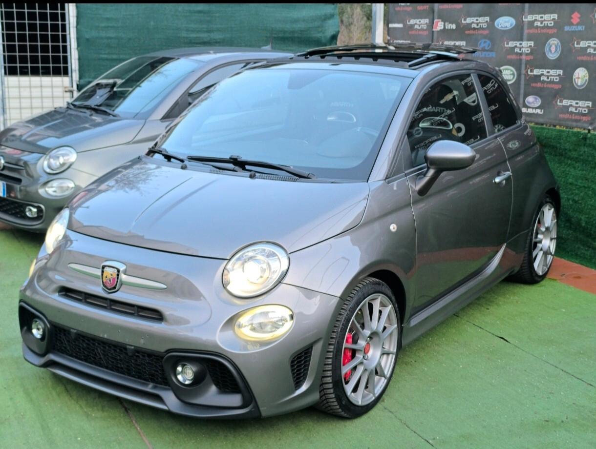 Abarth 595 1.4 T-Jet 165 CV Turismo con Kit EsseEsse