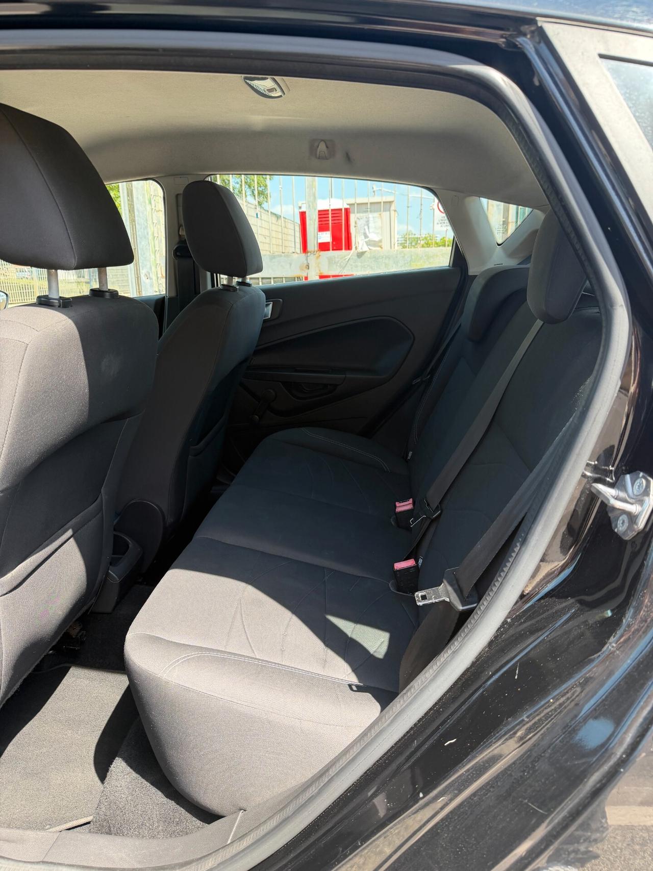 Ford Fiesta 1.0 Ecoboost 100 CV 5 porte Titanium