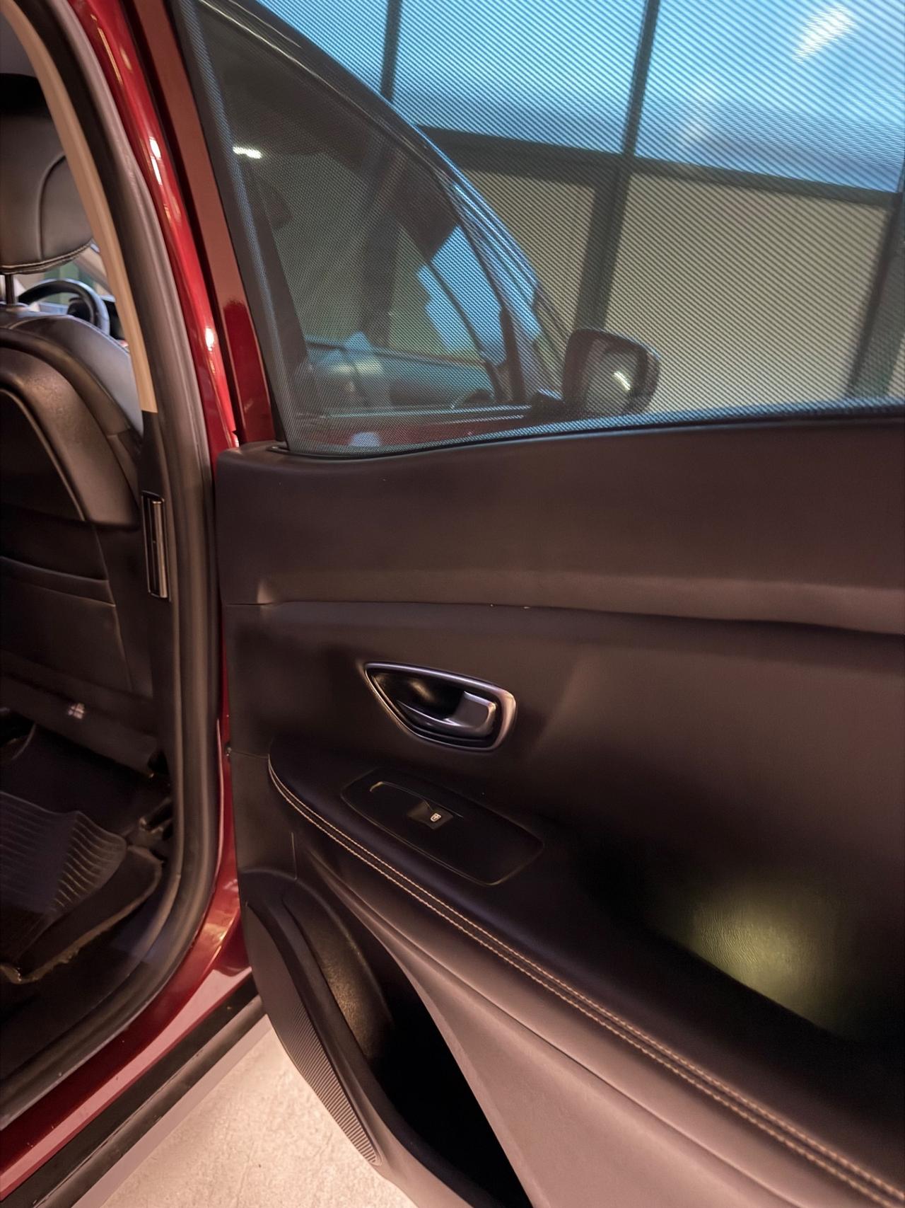 Renault SCÈNIC 1.5 dCi EU6B BOSE INITIALE PARIS