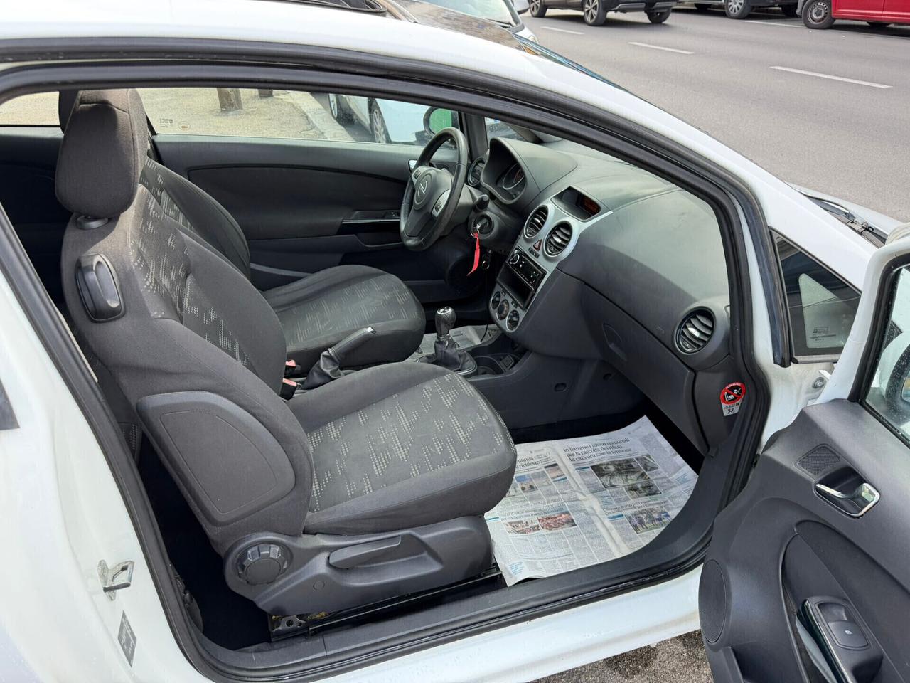 Opel Corsa 1.2 3 porte Elective