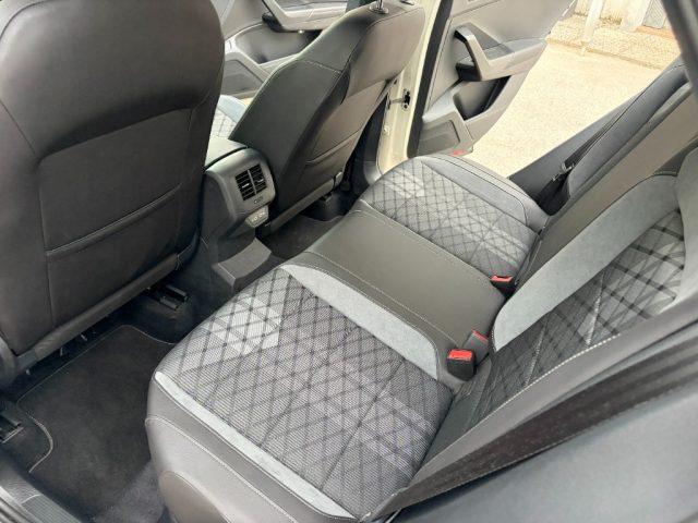 VOLKSWAGEN T-Roc 1.0 TSI R-Line