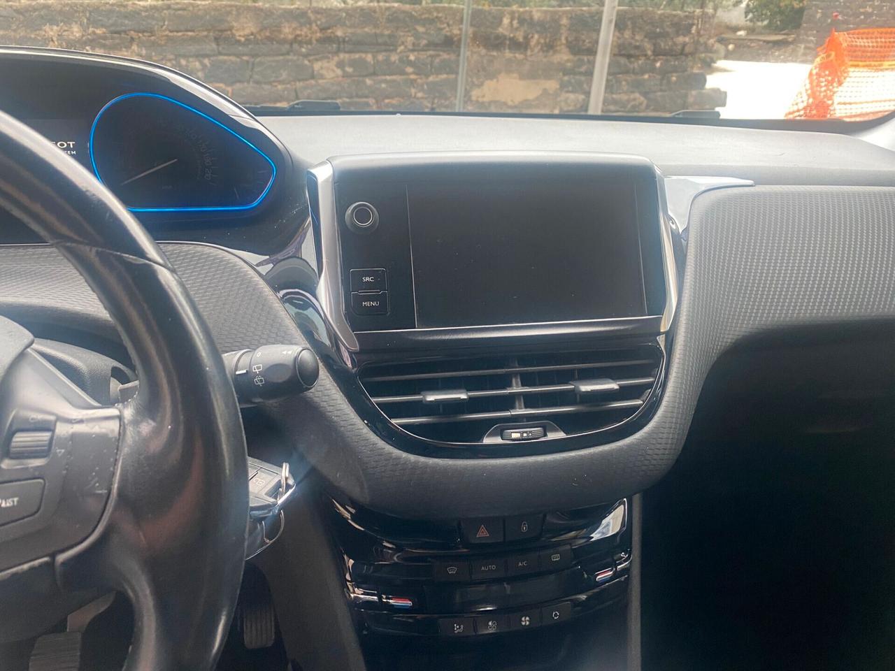 Peugeot 2008 BlueHDi 120 S&S Allure