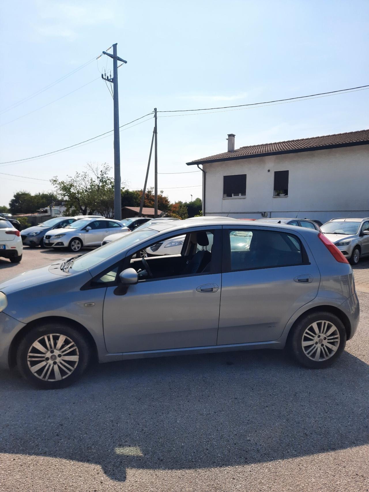 Fiat Punto Classic 1.2 5 porte Dynamic OK NEOPATENTATI