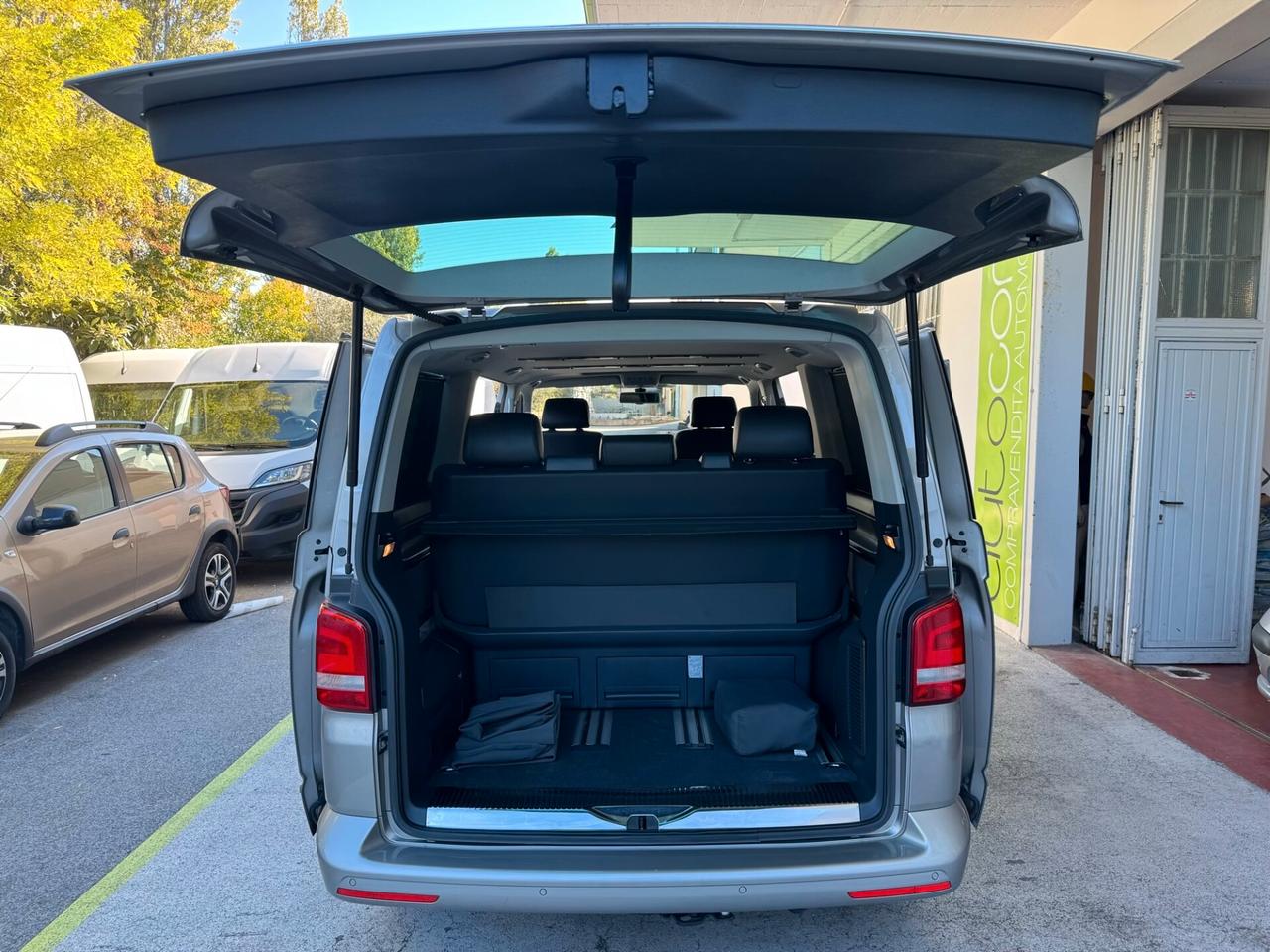 Volkswagen Multivan T5 2.0 tdi Highline 140cv dsg