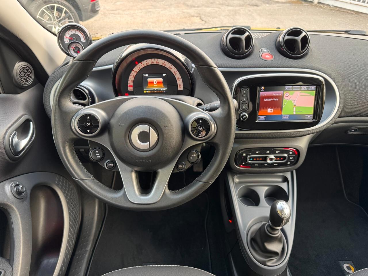 Smart ForFour 90 0.9 Turbo Passion LED NAVI