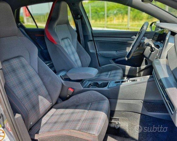 Volkswagen Golf GTI DSG