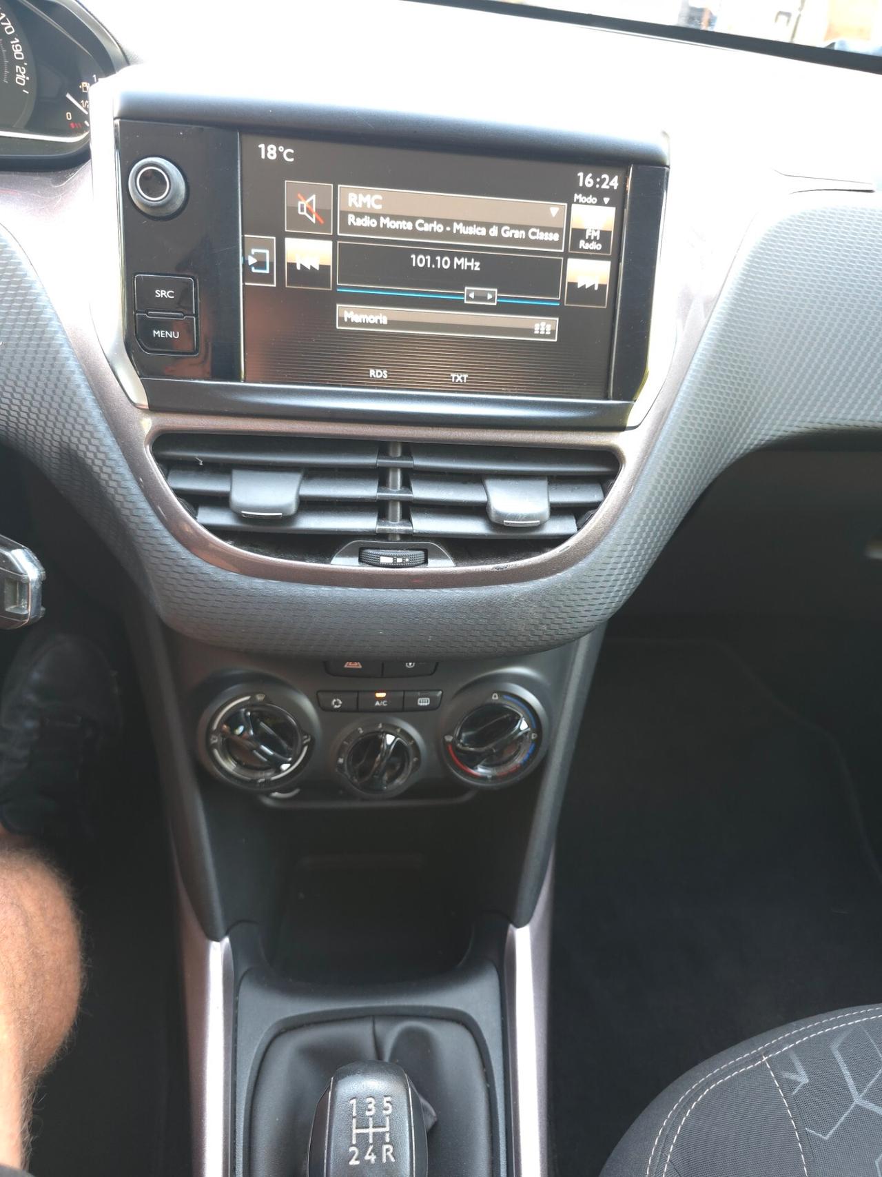Peugeot 2008 PureTech 82 Allure