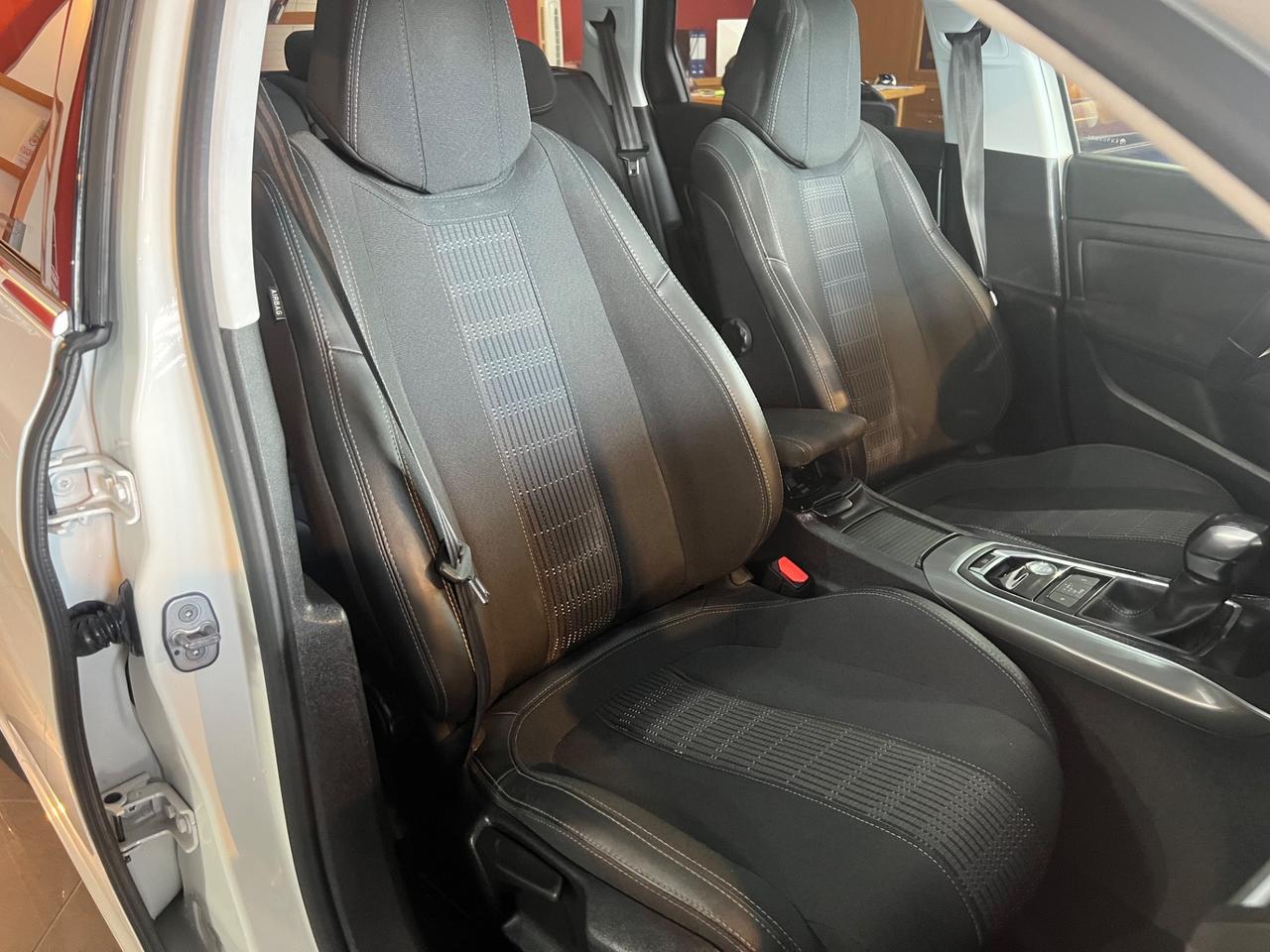 Peugeot 308 BlueHDi 130 S&S SW Business