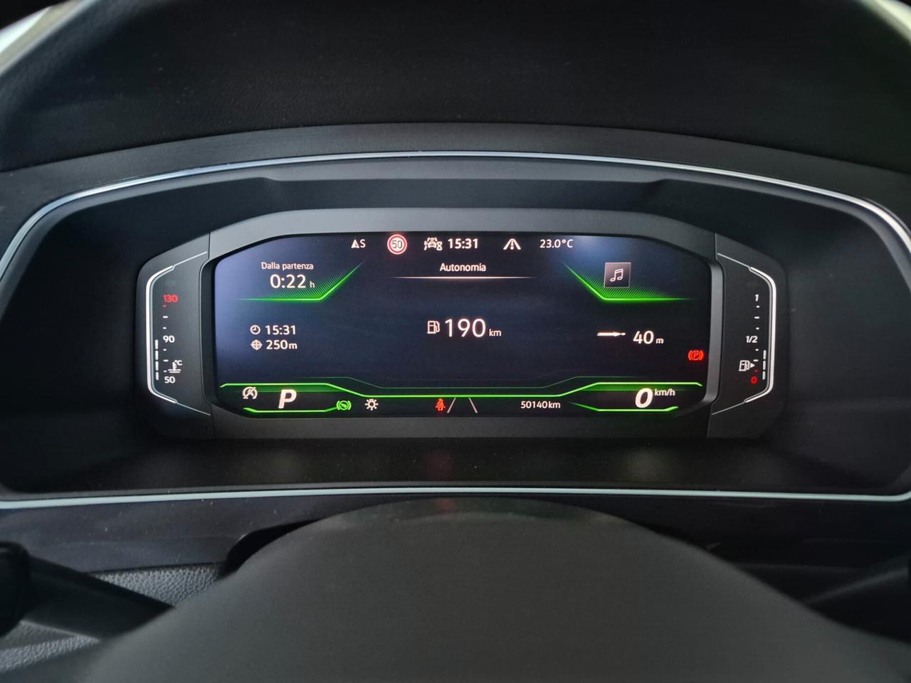 Volkswagen Tiguan ALLSPACE 2.0 TDI R-LINE 4MOTION 7 POSTI DSG LED NAVI APPLE CAR PLAY/ANDROID AUTO 360° ACC C.19 WIRELESS AMBIENT LIGHT