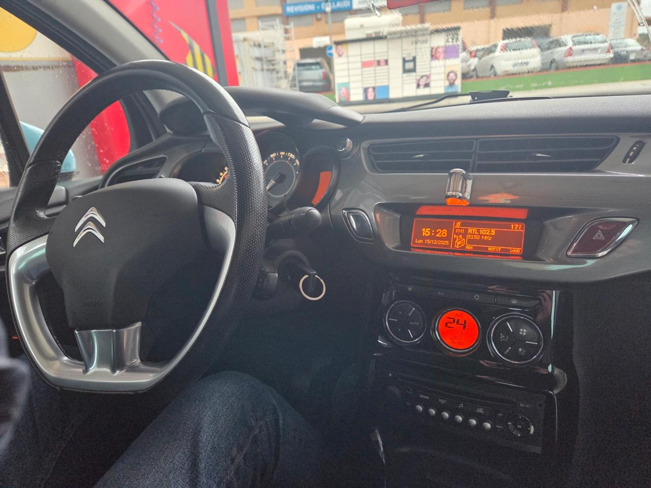 Citroen C3 1.4 Exclusive Style