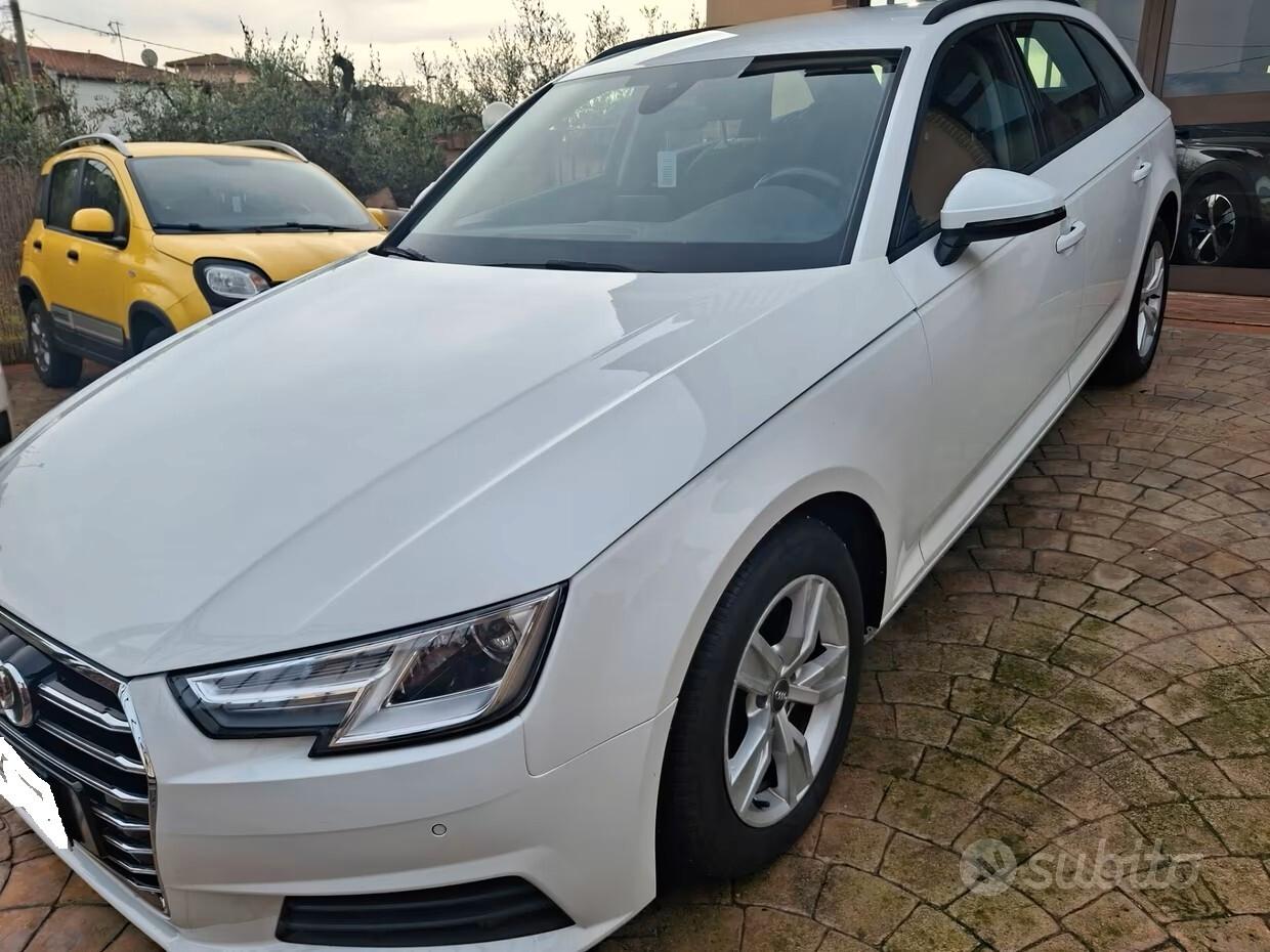 Audi A4 Avant 2.0 TDI 150 CV ultra S tronic Sport CLIMA 3 ZONE AUTOMATIC F-1 CRUISE CERCHI PDC XENON