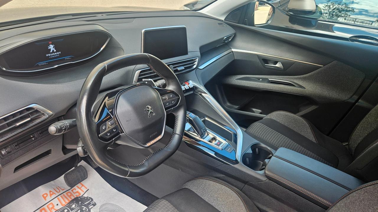 Peugeot 5008 1.5 bluehdi 131 CV C.AUTOMATICO-NAVY-CARPLAY-