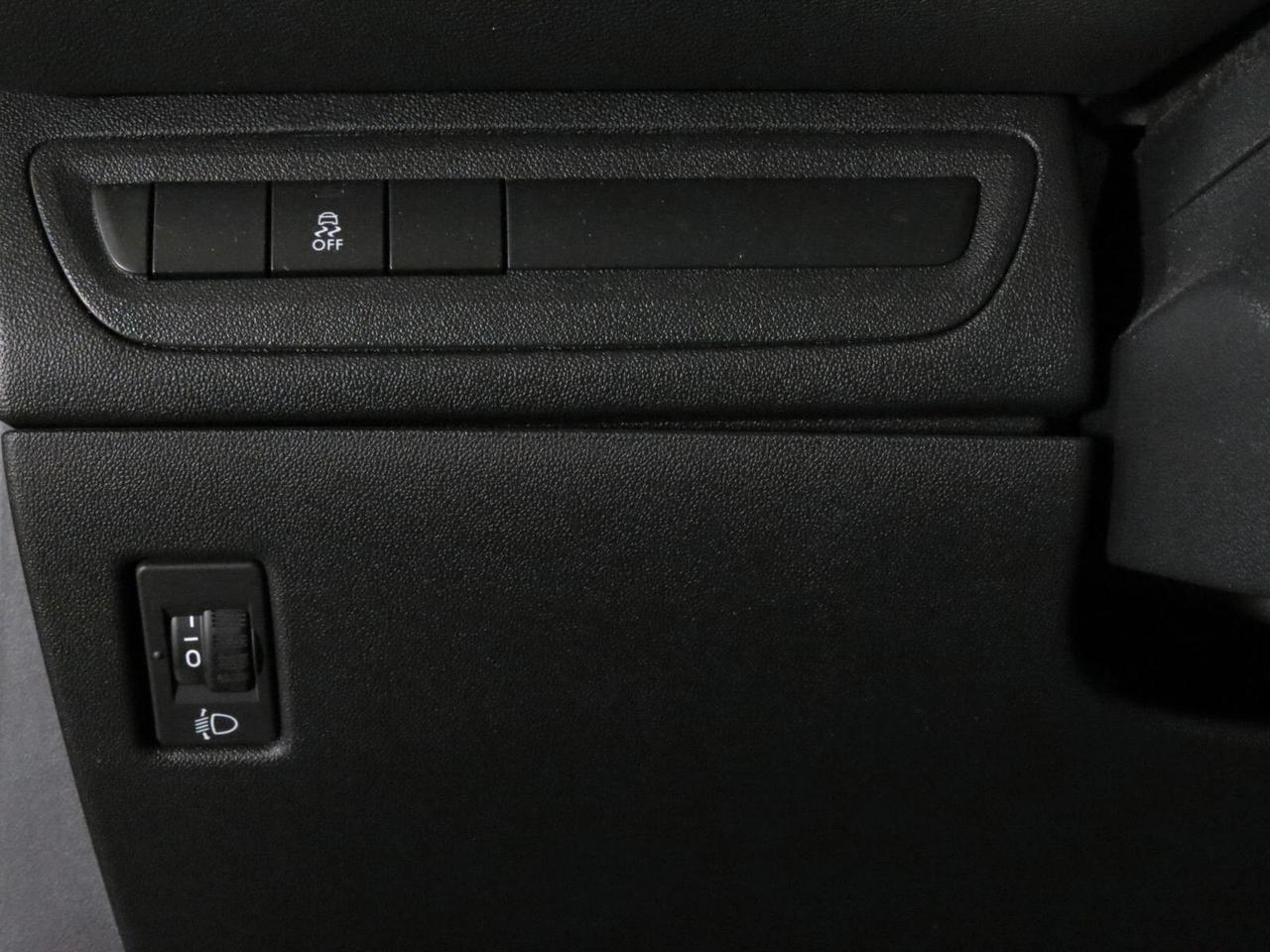 Peugeot 208 BlueHDi 75 5 porte Active