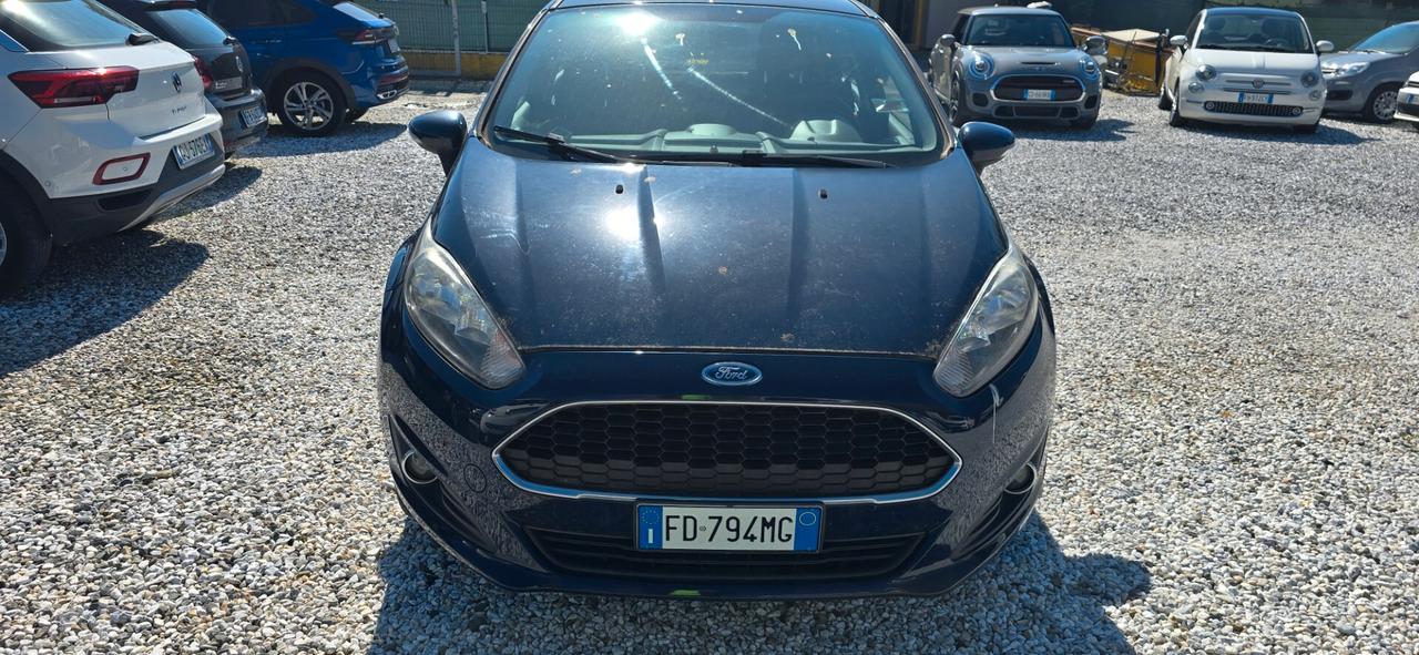 Ford Fiesta 1.2 60CV 5 porte Titanium