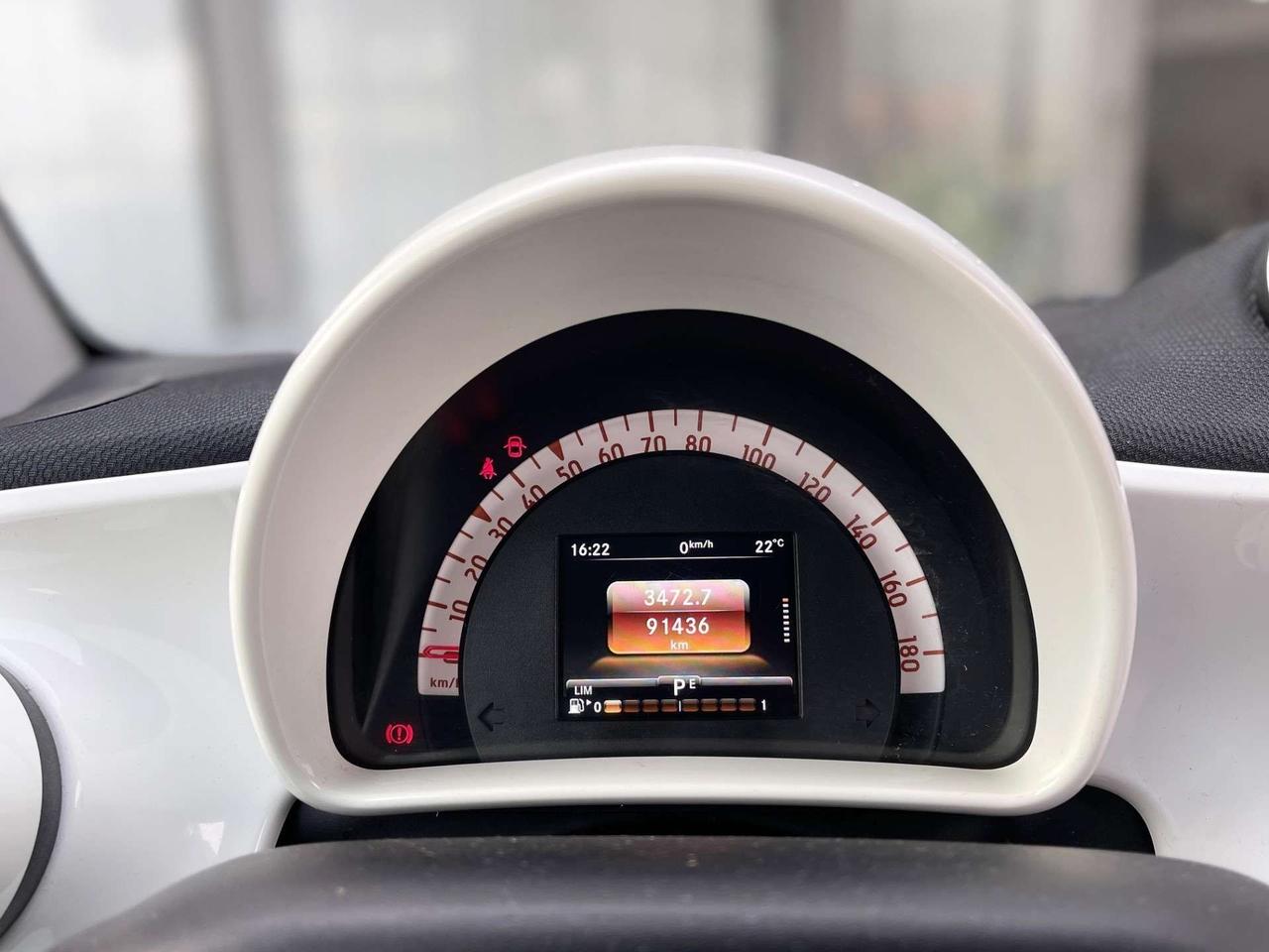 smart forTwo 1.0 Benzina 71CV E6 Neo Automatica - 2016