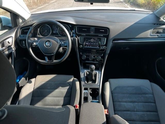 Volkswagen Golf 1.6 TDI 5p. Highline BlueMotion Technology