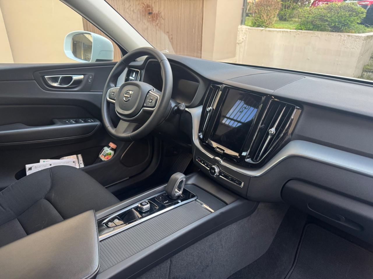 Volvo XC 60 XC60 B4 (d) AWD automatico Core