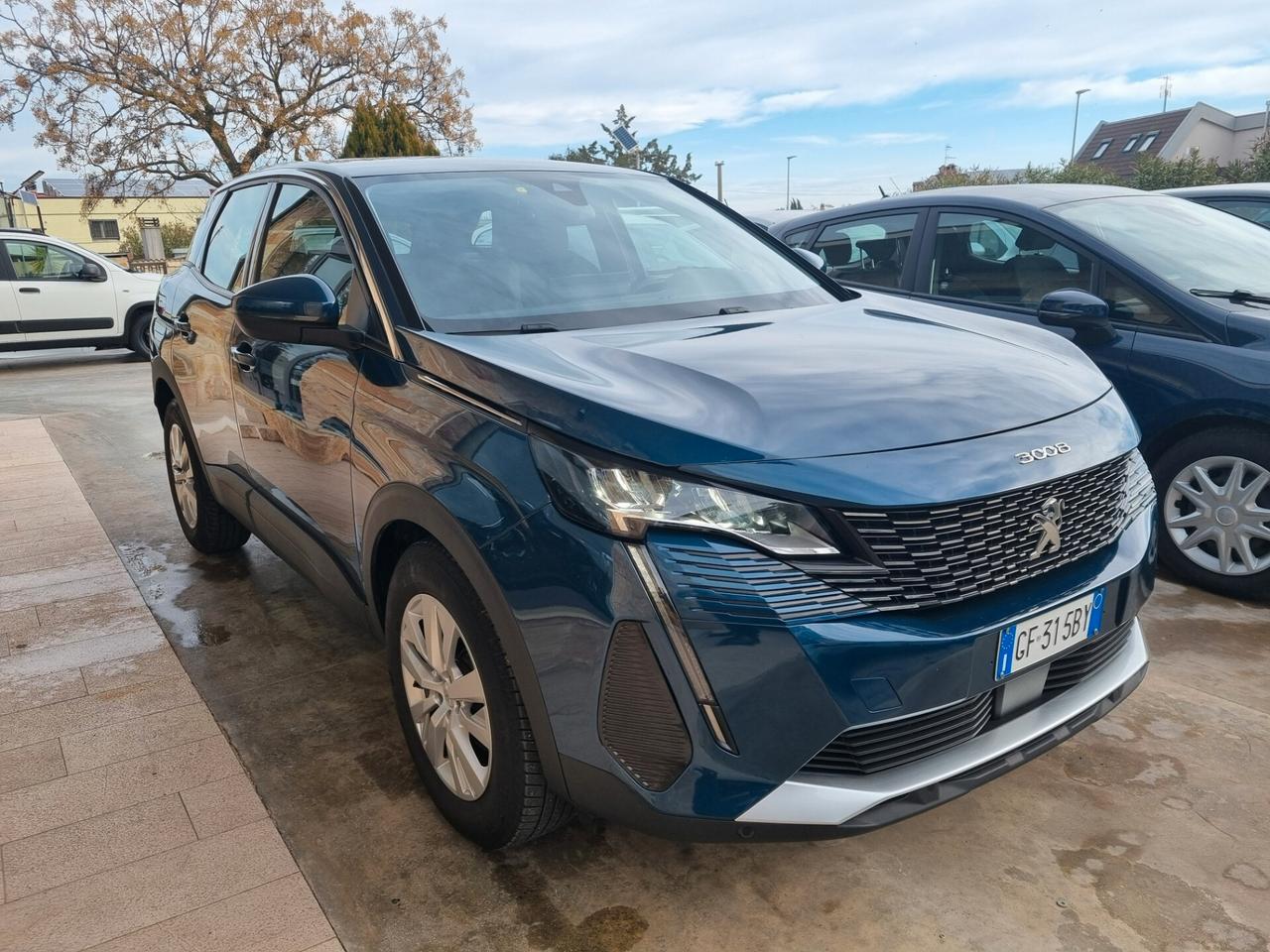 Peugeot 3008 BlueHDi 130 S&S EAT8 Active Business