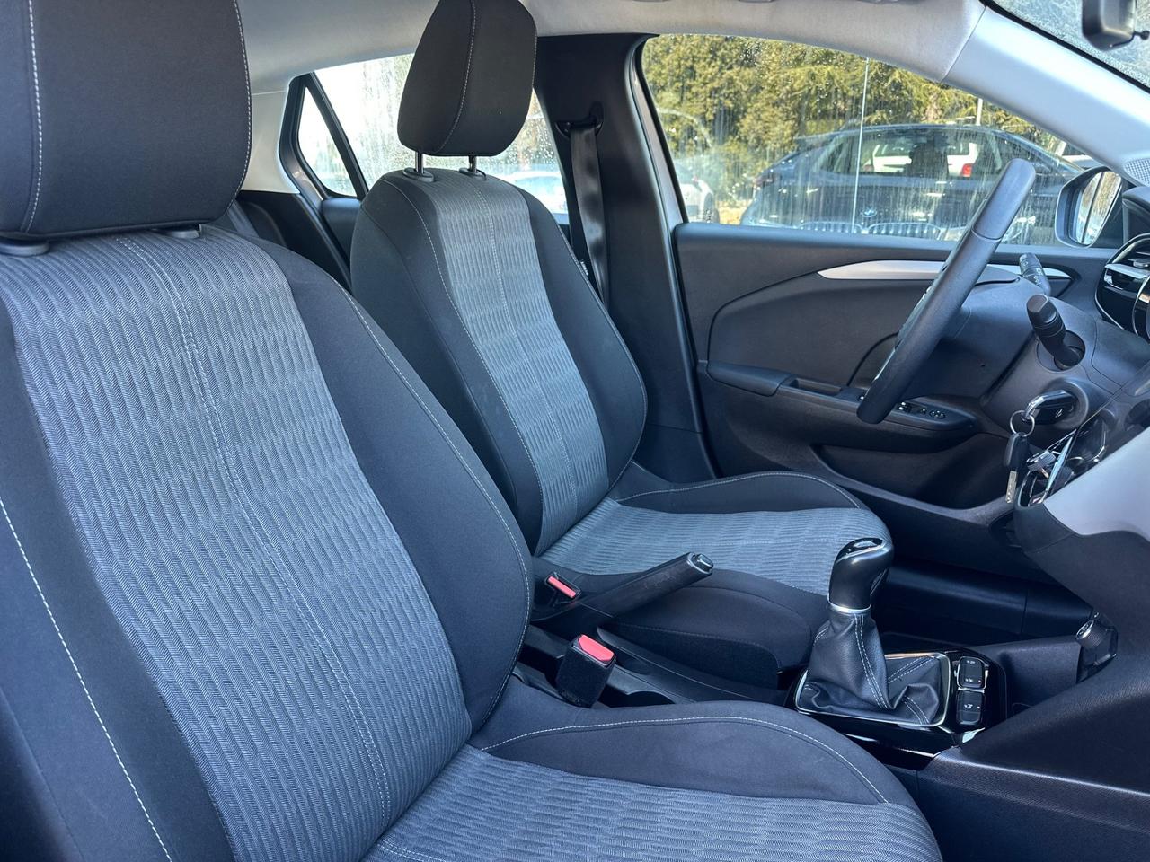 Opel Corsa 1.2 Blitz Edition