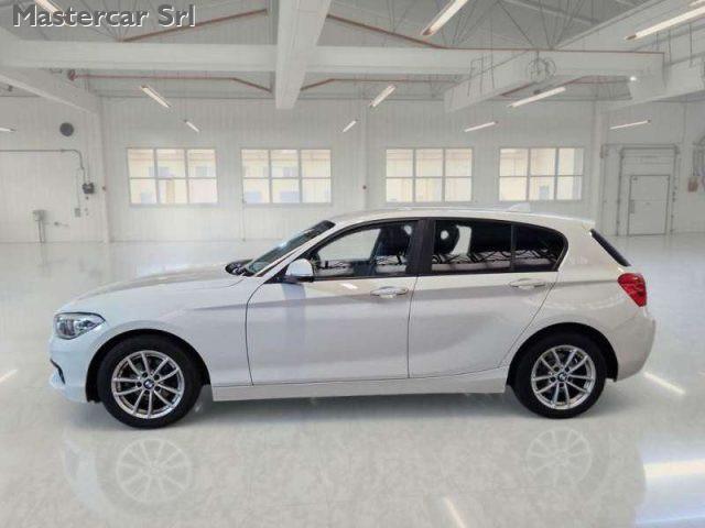 BMW 116 Serie 1 116d Advantage 5p auto - GA814GK
