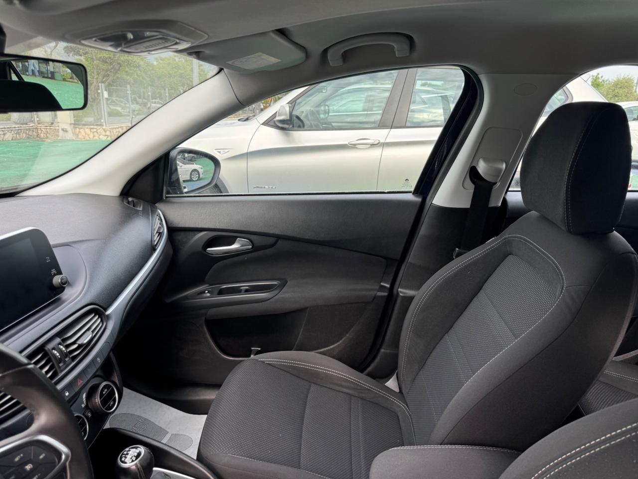 Fiat Tipo 1.6 Mjt S&S 5 porte Business