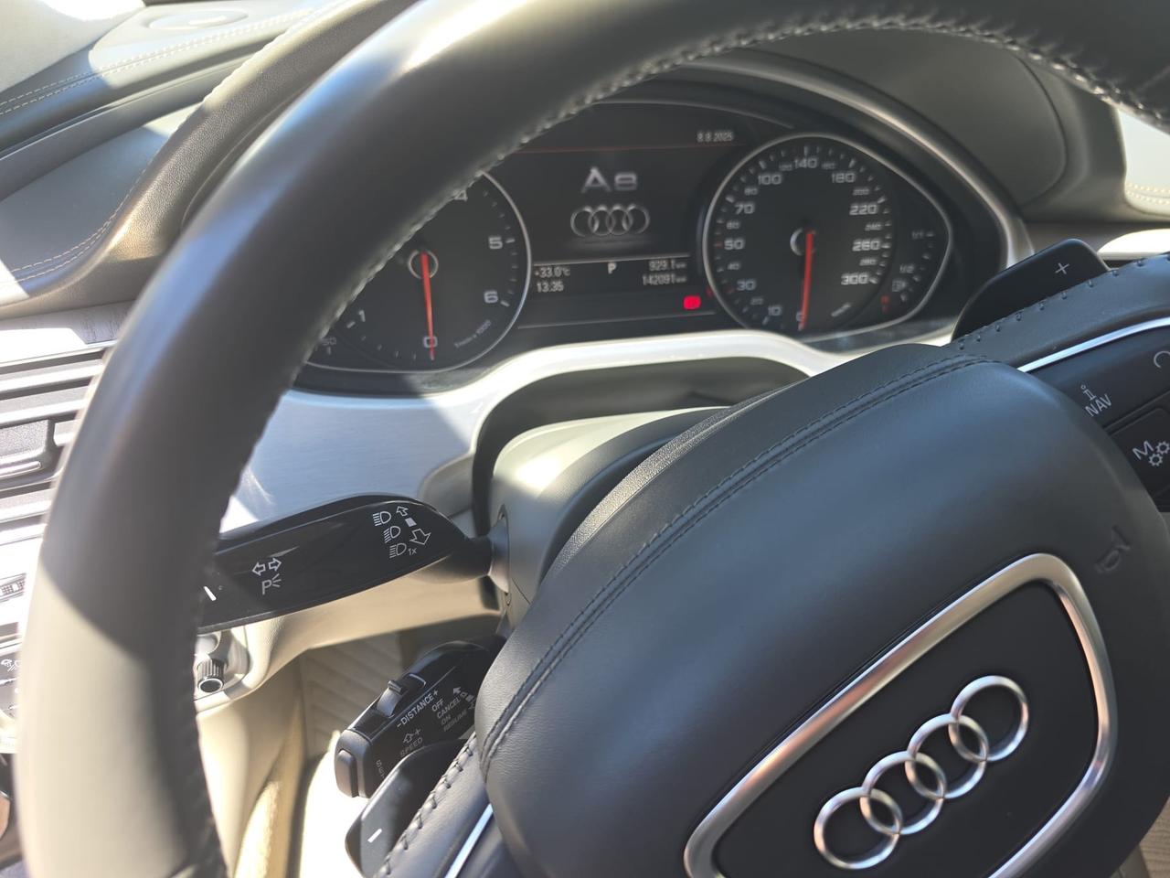 Audi A8 3.0 TDI 262 CV quattro tiptronic