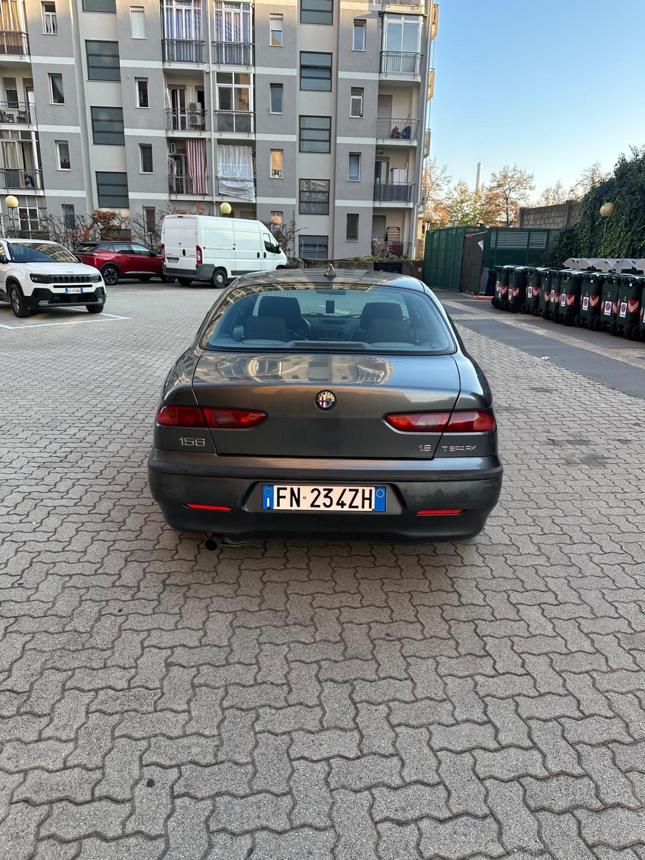 Alfa Romeo 156 1.6i 16V Twin Spark cat Progression