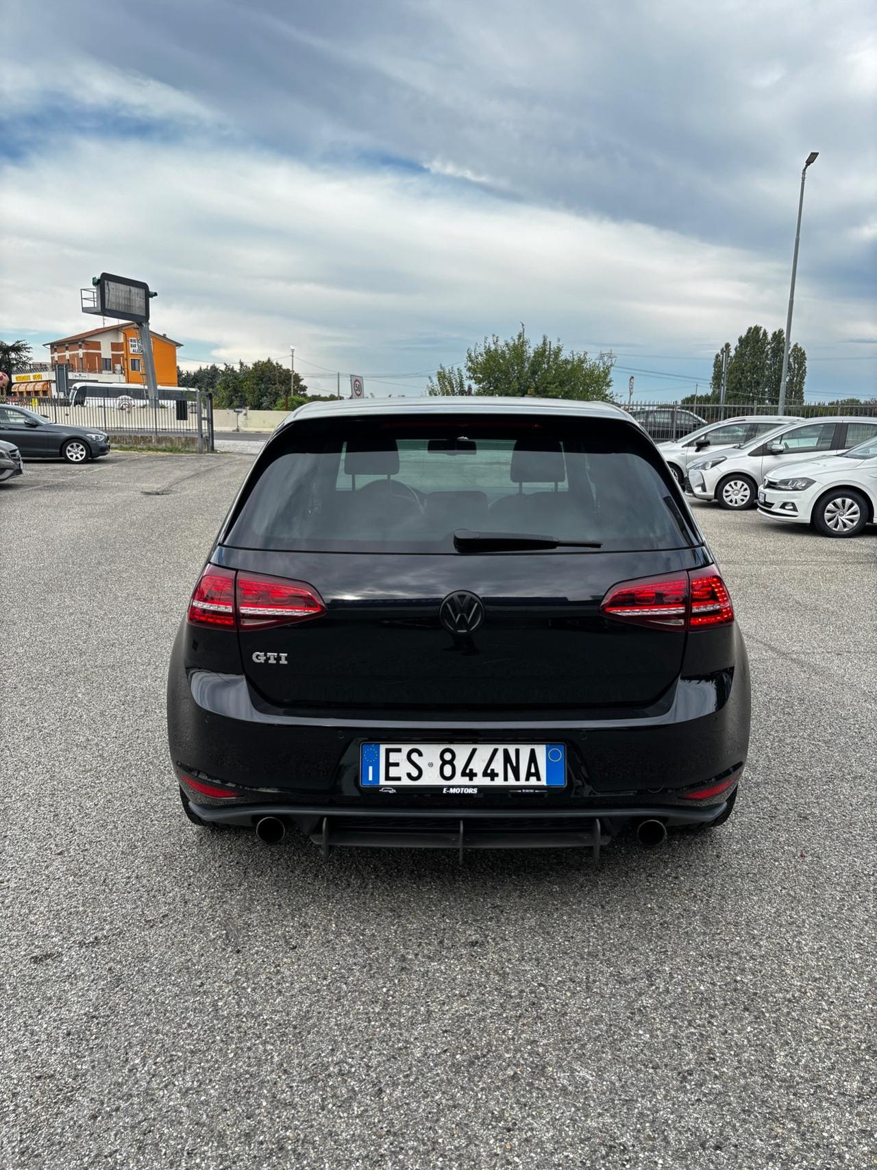 Volkswagen Golf GTI 2.0 TSI 5p. BlueMotion Technology - 2013