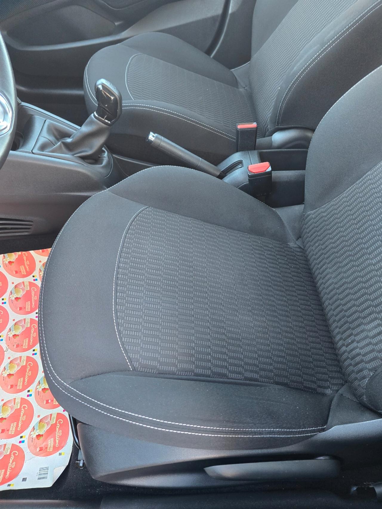 Peugeot 208 PureTech 82 5 porte Allure