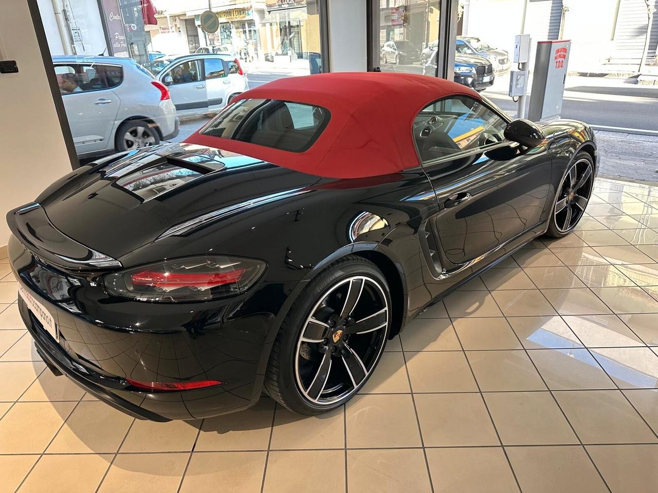 Porsche Boxster 718 IV 2016 718 2.0 300cv pdk