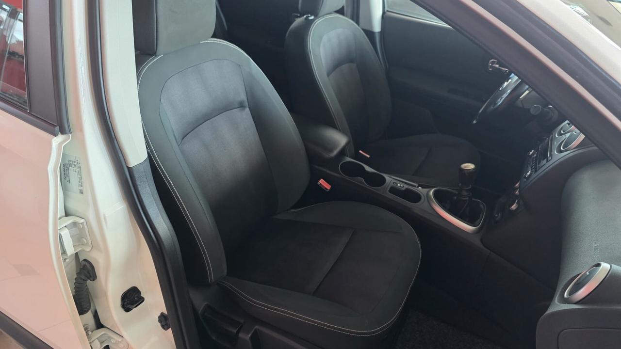Nissan Qashqai 1.6 dCi DPF Tekna
