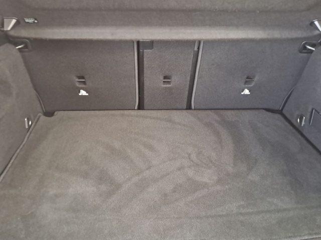 MERCEDES-BENZ B 180 d Automatic