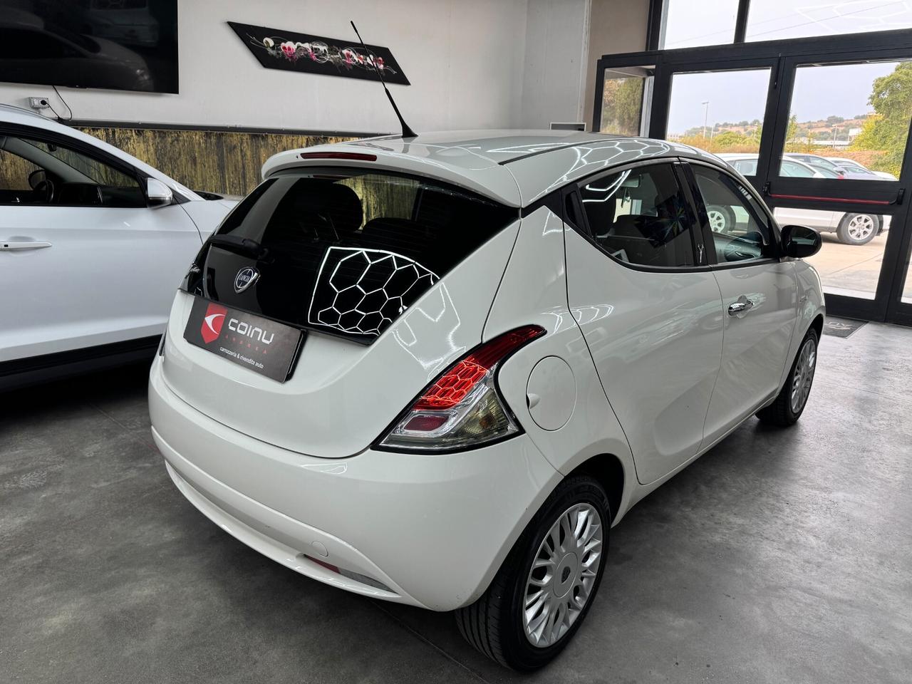 Lancia Ypsilon 1.3 MJT 16V 95 CV 5 porte S&S Gold