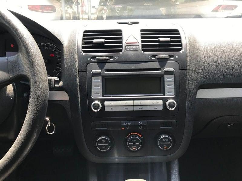 Volkswagen Golf Golf Var. 1.9 TDI DPF DSG Comfortline