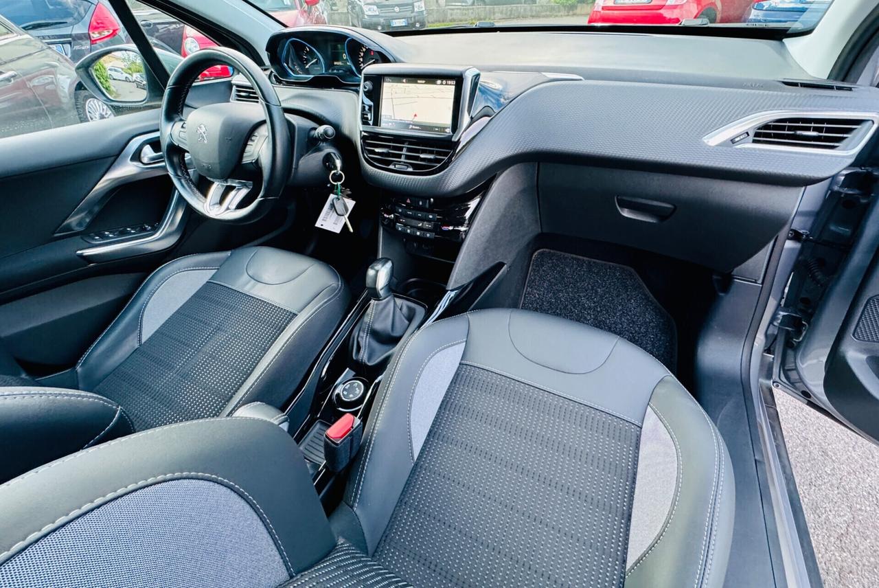 Peugeot 2008 BlueHDi 100 S&S Allure!!!