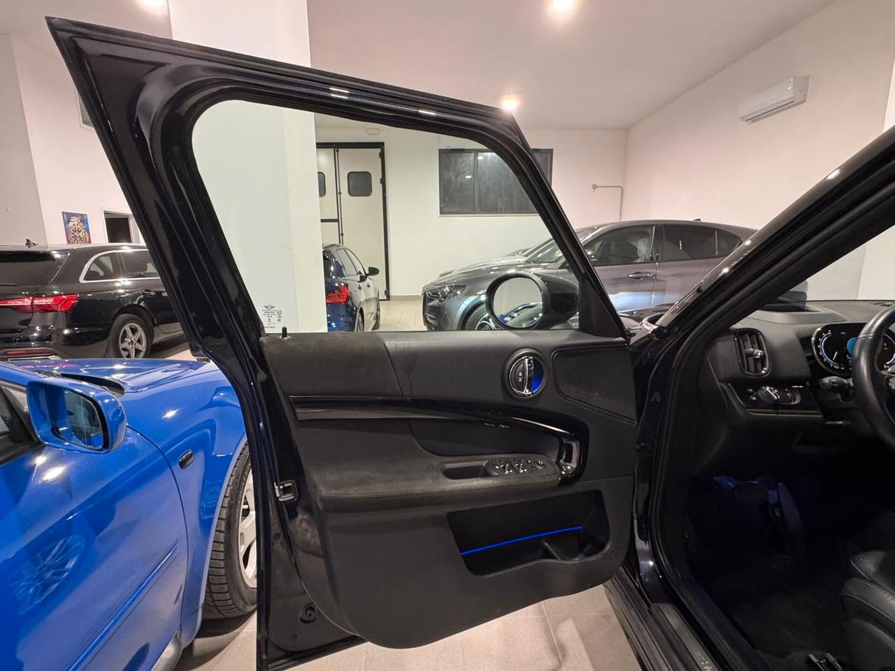 Mini Cooper Countryman 1.5 Essential