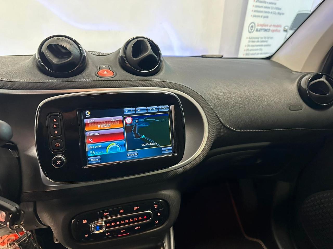 Smart ForTwo BRABUS 0.9 Turbo twinamic parisblue Xclusive