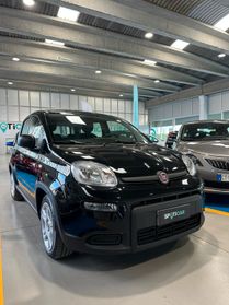 Fiat Panda 1.0 Hybrid 2024 km aziendale full optional