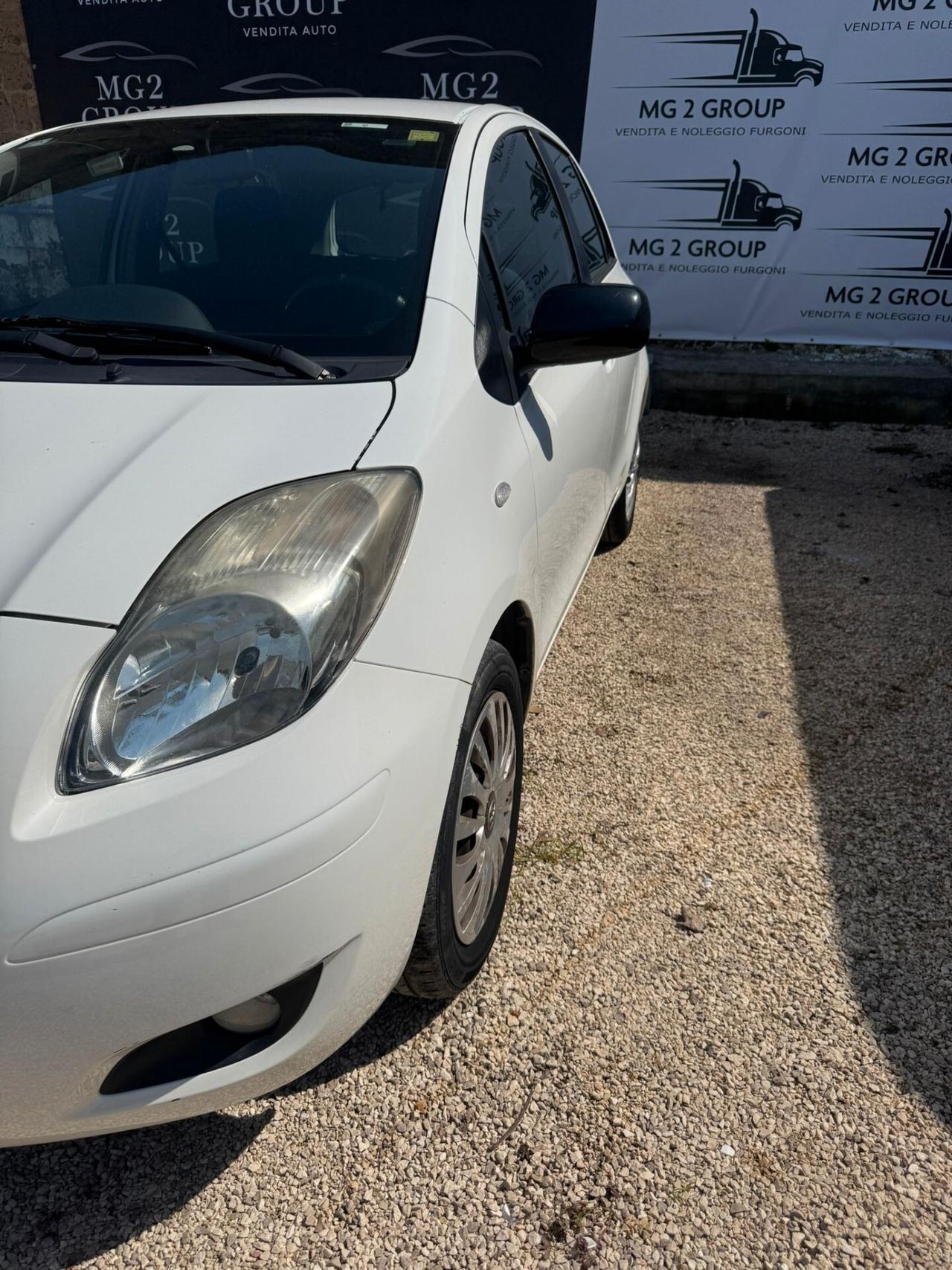 Toyota Yaris 1.0 5 porte Sol GPL