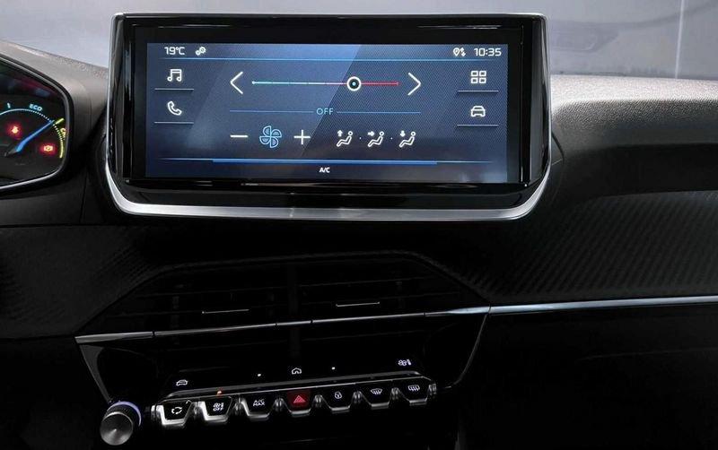 Peugeot 208 208 Hybrid 100 e-DCS6 Style