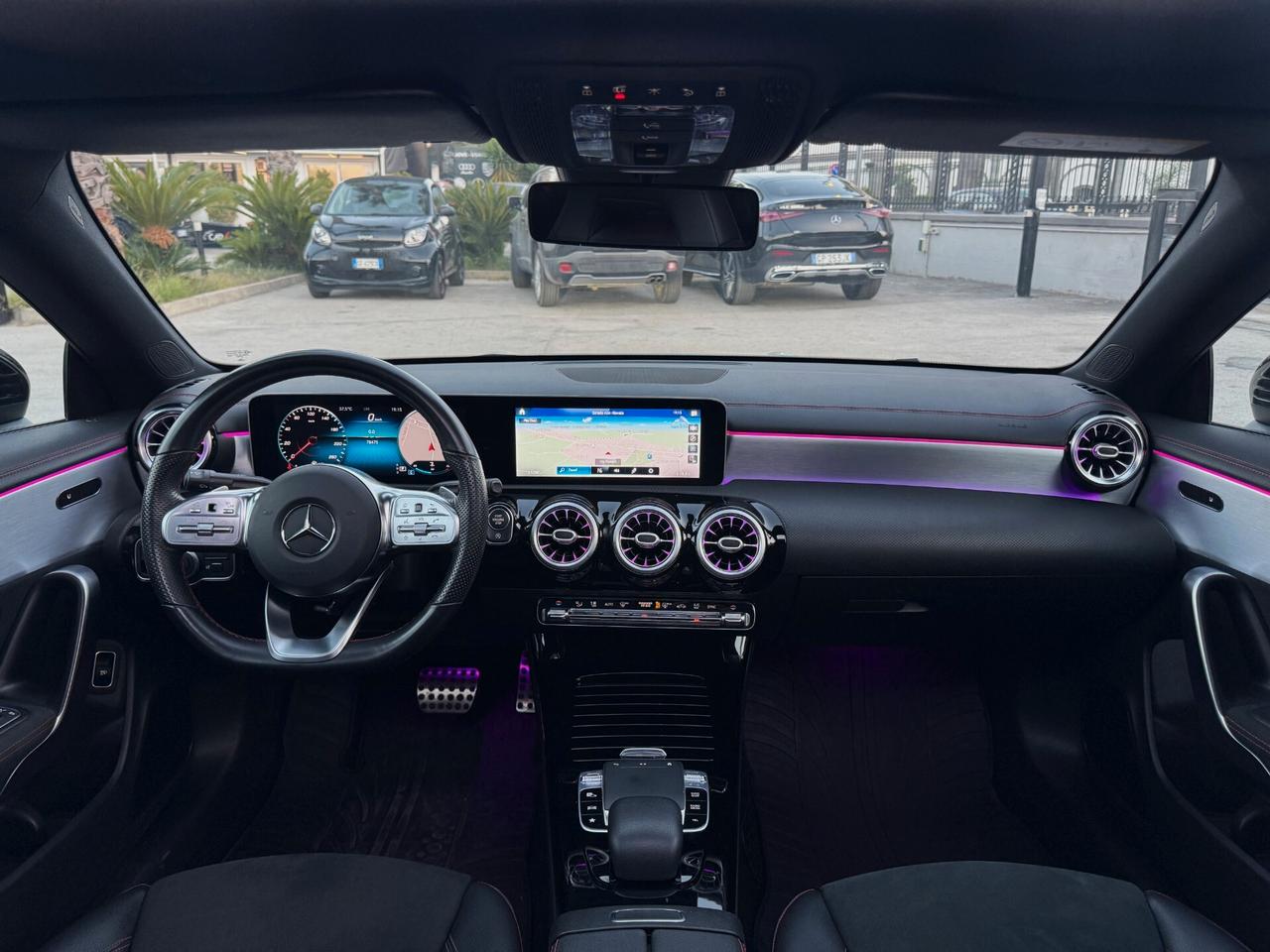 Mercedes-Benz CLA 180 d Premium AMG TETTO