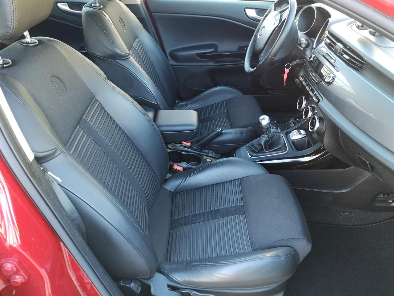 Alfa Romeo Giulietta 1.6 JTDm-2 105 CV Exclusive