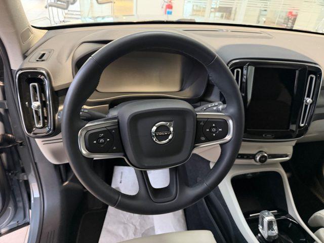 VOLVO XC40 T5 Recharge Plug-in Hybrid automatico Plus Bright